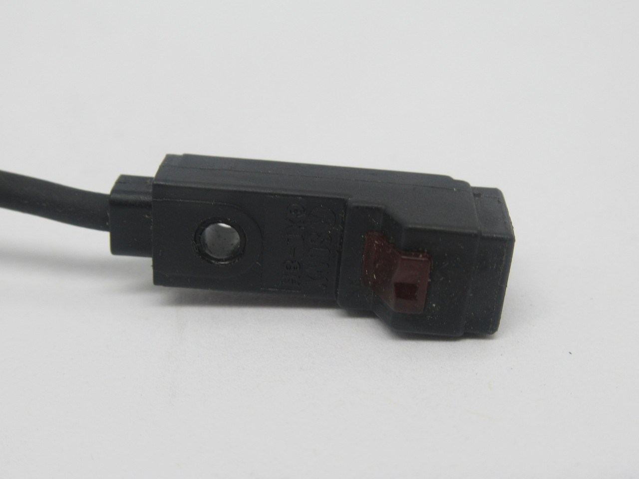 SUNX GXL-8H Proximity Sensor 12-24VDC 15mA 2.5mm Range NPN 4m Length USED