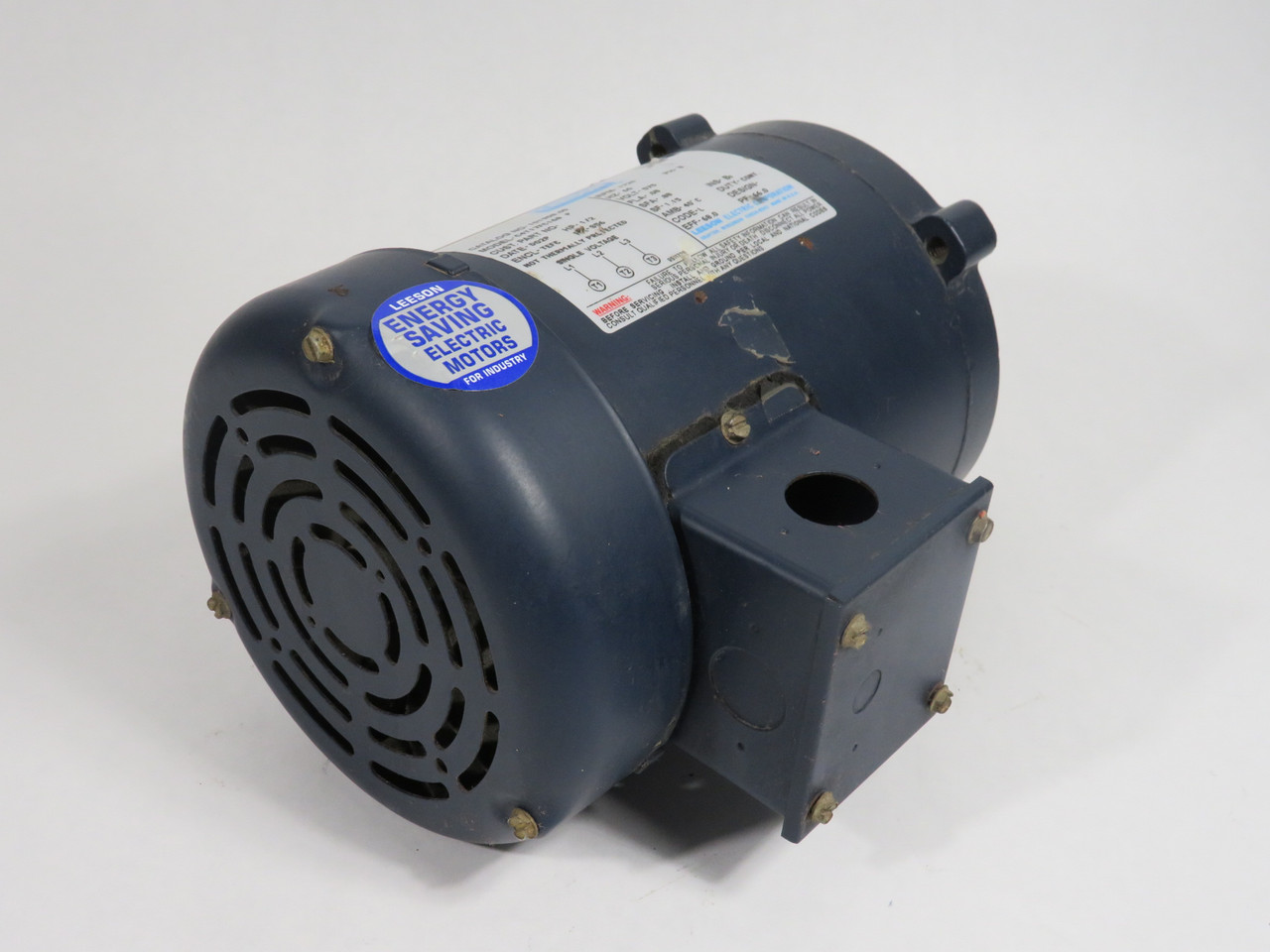 Leeson C4T17FC16B 1/2HP 1725RPM 575V S56 TEFC 3Ph .08FLA 60Hz SHELF WEAR USED