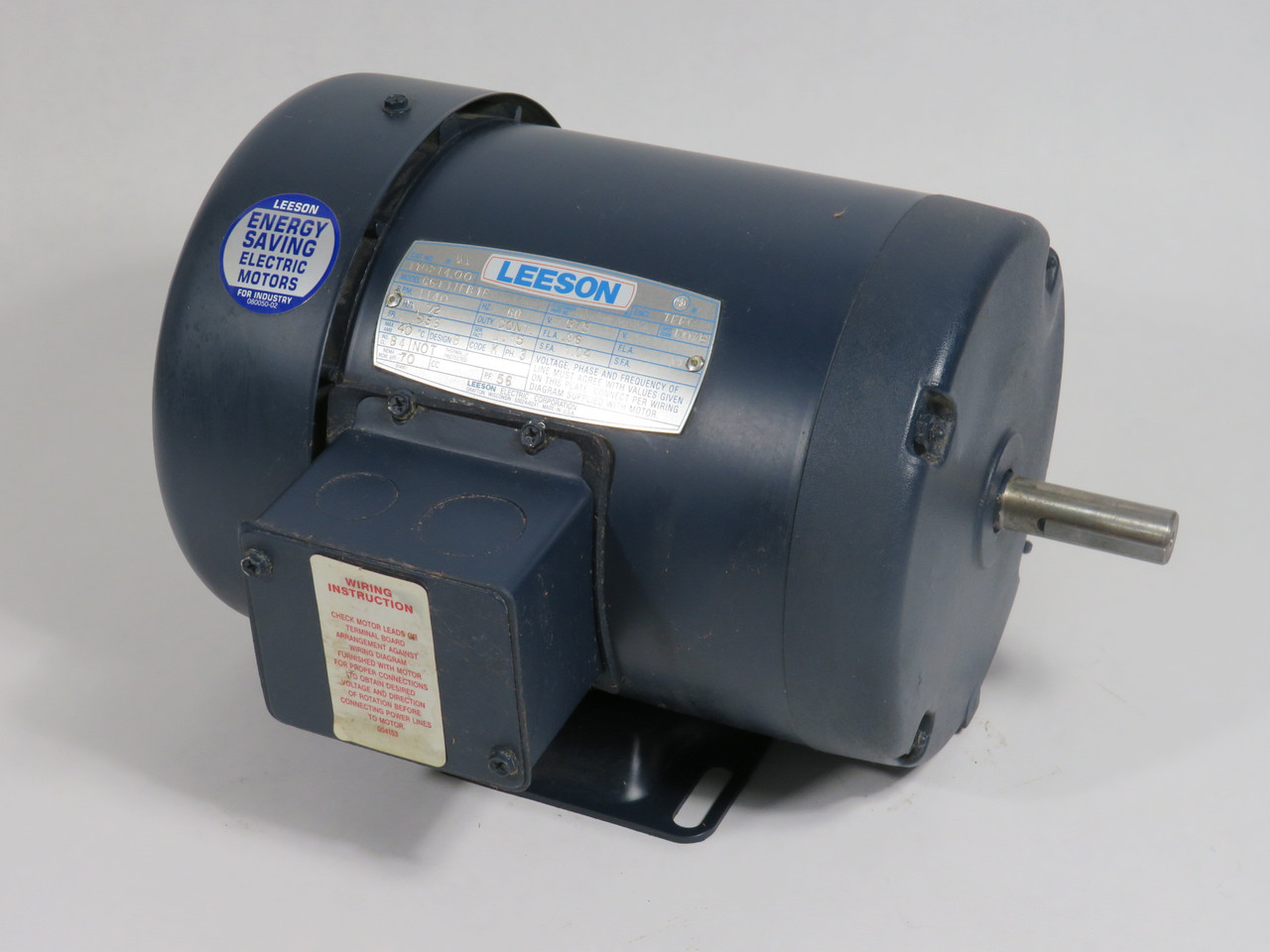 Leeson C6T11FB1E 1/2HP 1140RPM 575V D56 TEFC 3Ph 0.96FLA 60Hz SHELF WEAR NOP