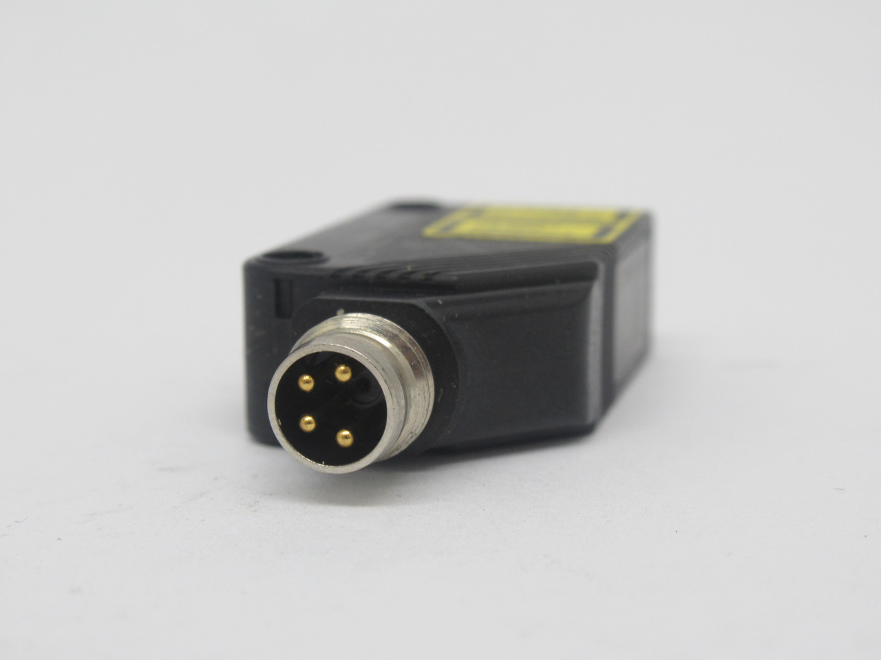 Omron E3Z-LL86 Laser Type Photoelectric Sensor 20-300mm PNP 12-24VDC USED