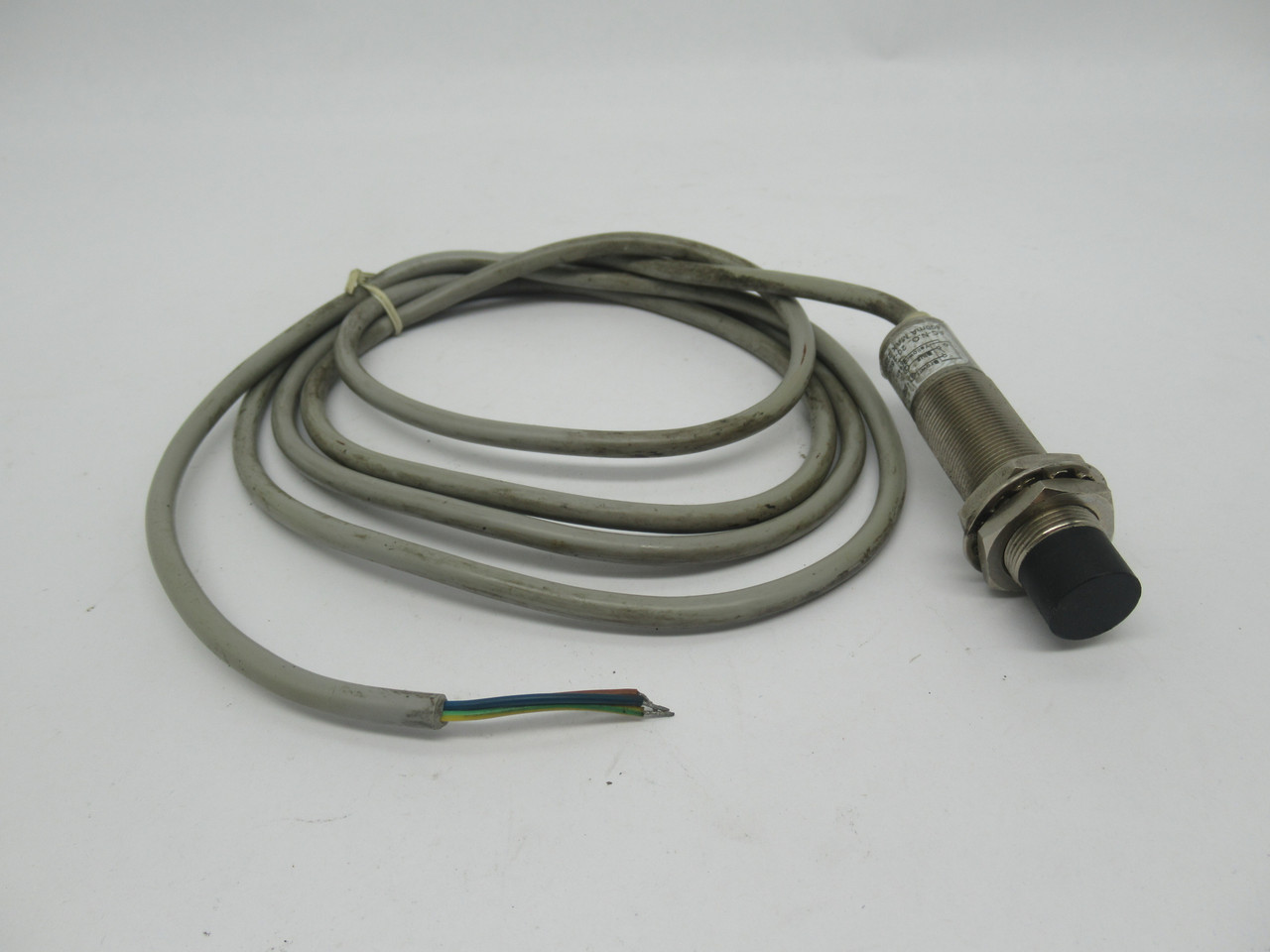 HTM Sensors FCM2-1808A-A3L2 Inductive Proximity Sensor 8mm Range 2m Length USED