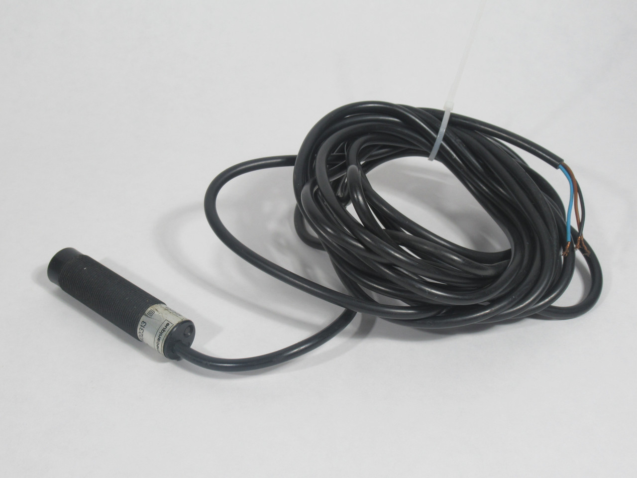 Telemecanique XUB-H02313 Photoelectric Sensor 12/24VDC 4m Length USED