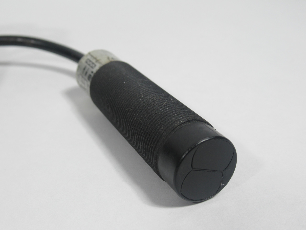 Telemecanique XUB-H02313 Photoelectric Sensor 12/24VDC 4m Length USED