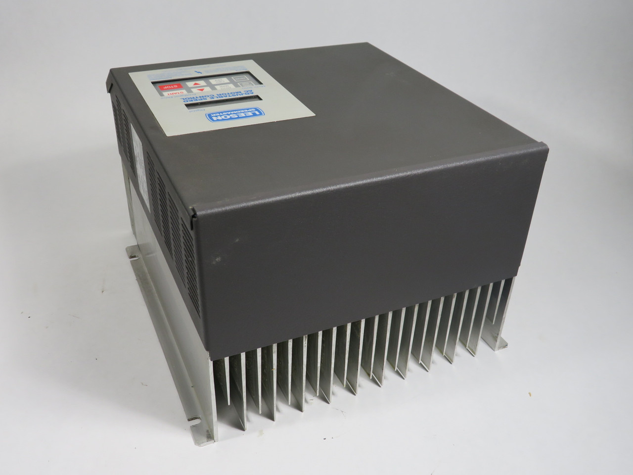 Leeson 174565 Adjustable Speed AC Motor Control 30HP 22kW 3Ph 0-400/460V USED