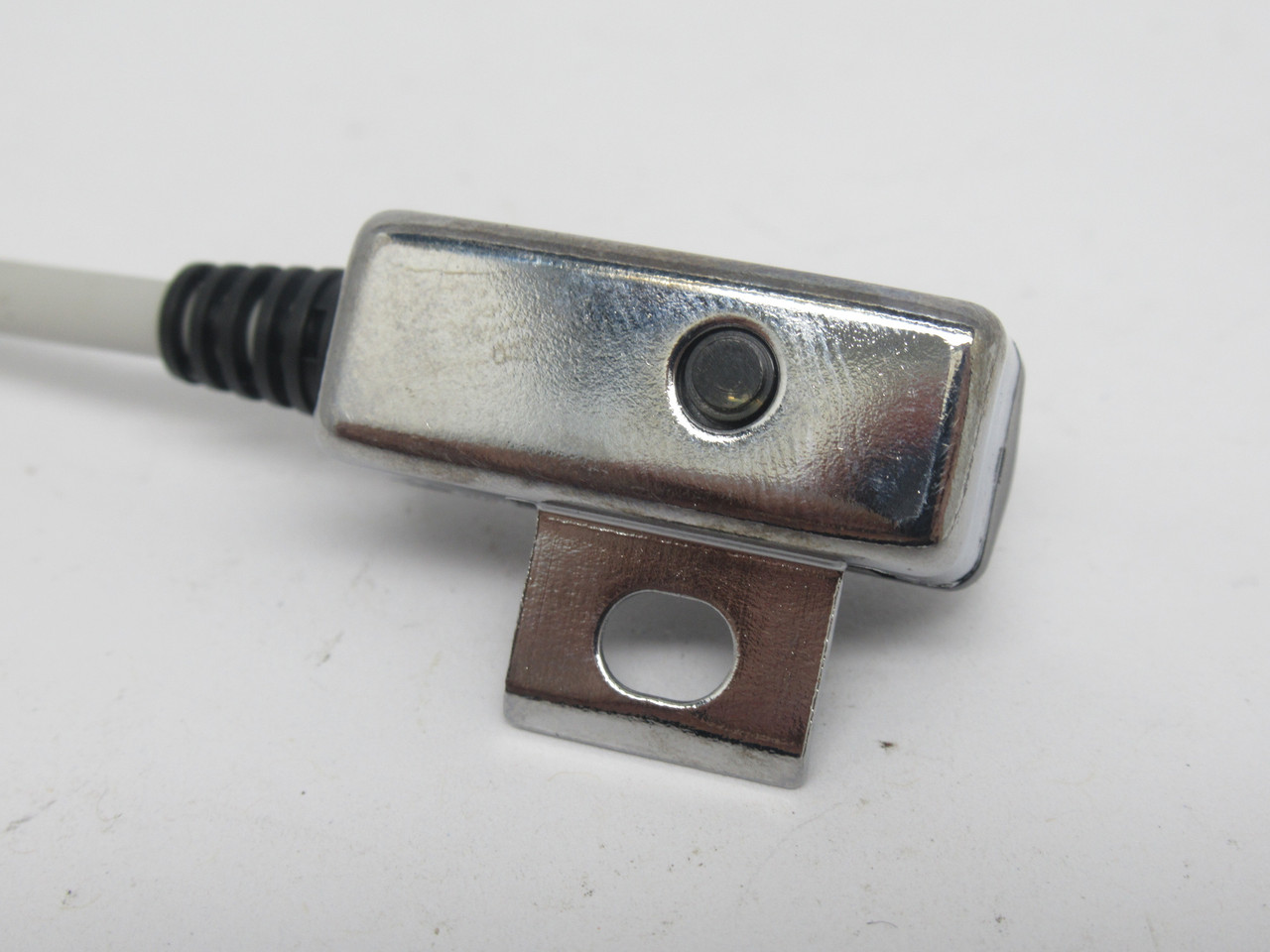 SMC D-F5P Solid State Auto Switch 3-Wire PNP 10mA 0.5m Length USED