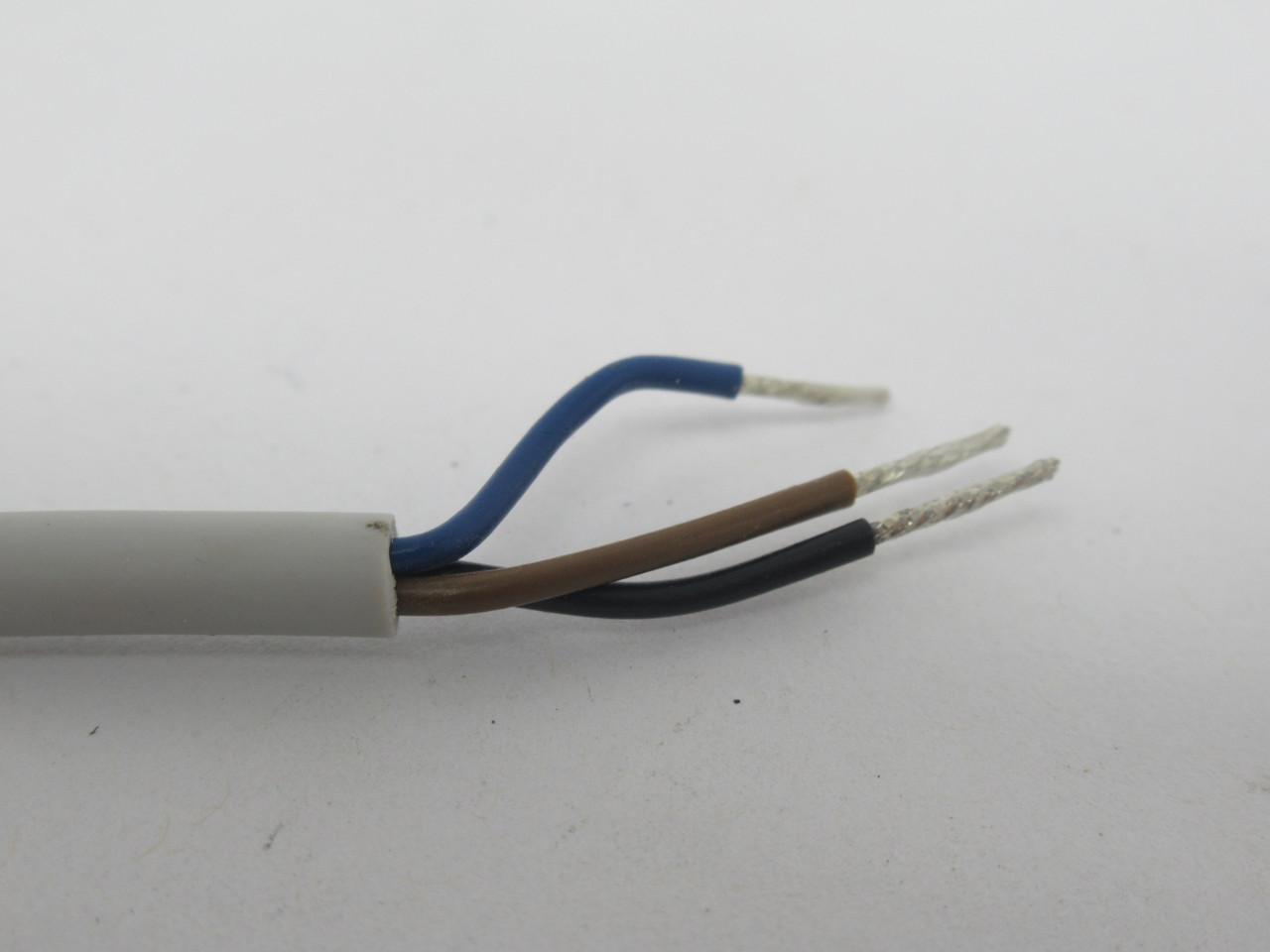 SMC D-F5P Solid State Auto Switch 3-Wire PNP 10mA 0.5m Length USED