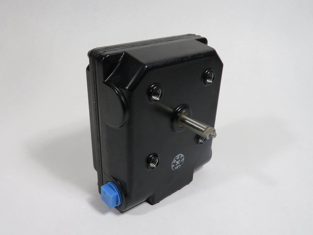 Flowserve NGL110 Ultraswitch SPTD 15A@1/2HP 125V 10A@250V 1/2A@125VDC USED