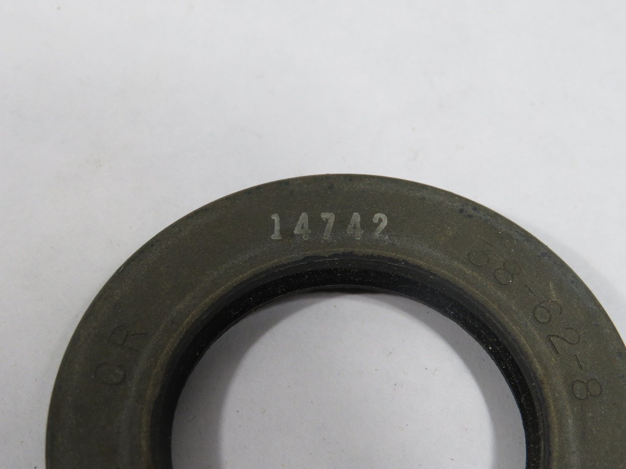 Chicago Rawhide 14742 Oil Seal 62mm OD 38mm ID 8mm W SHELF WEAR NEW