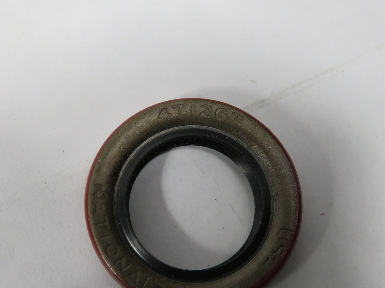 National Federal Mogul 471267 Oil Seal 1.375"OD 0.875"ID 0.250"W SHELF WEAR NEW
