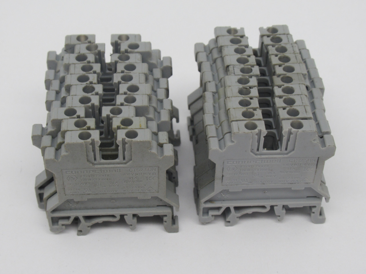 Connectwell CTS2.5UN Terminal Block 630V 21A GRAY LOT OF 20 USED