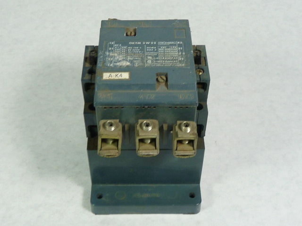 Stromberg OKYM3W22 NEMA Contactor 110V@50Hz 120V@60Hz USED