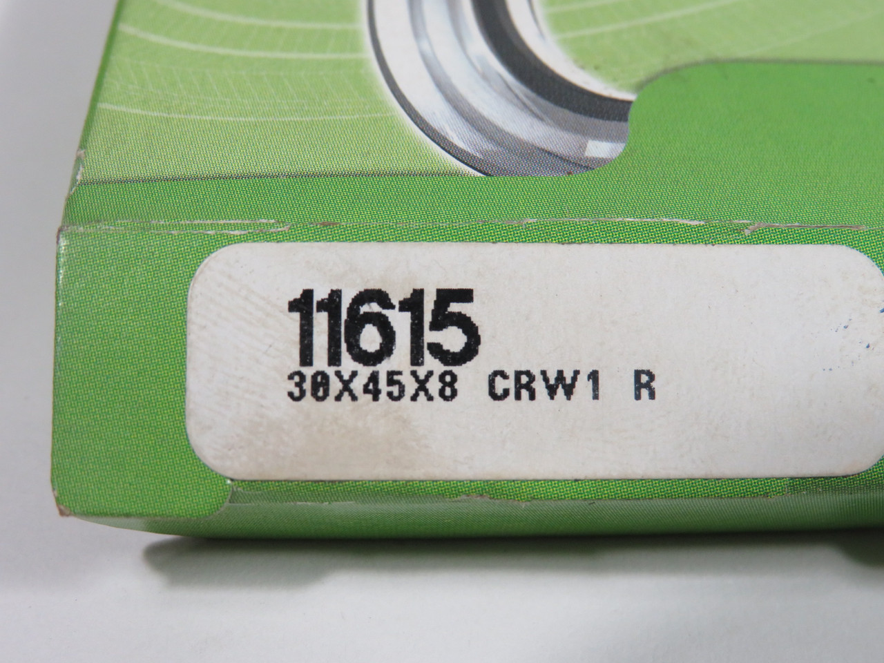 SKF Chicago Rawhide 11615 Oil Seal 30mm ID 45mm OD 8mm W BOX DAMAGE NEW