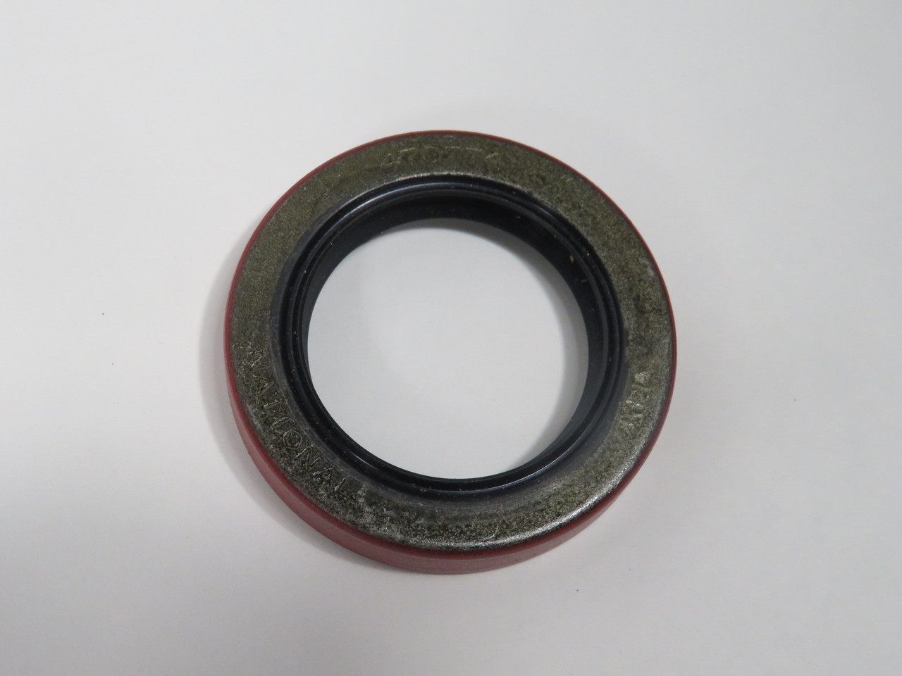 Timken 470774 Oil Seal 1.375" ID 2.062" OD 0.375" W NEW