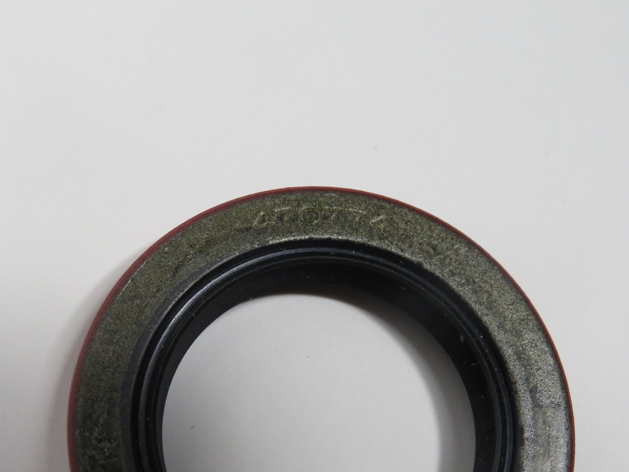 Timken 470774 Oil Seal 1.375" ID 2.062" OD 0.375" W NEW