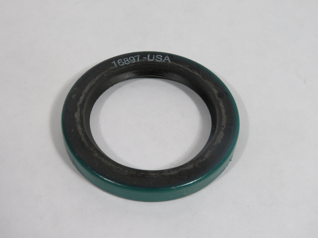 Chicago Rawhide 16897 Oil Seal 43mm ID 60mm OD 8mm W NEW