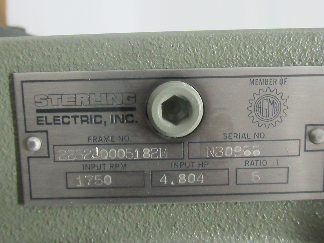 Sterling Electric 2232BQ005182M Gear Reducer 5:1 Ratio 4.804HP @ 1750RPM USED