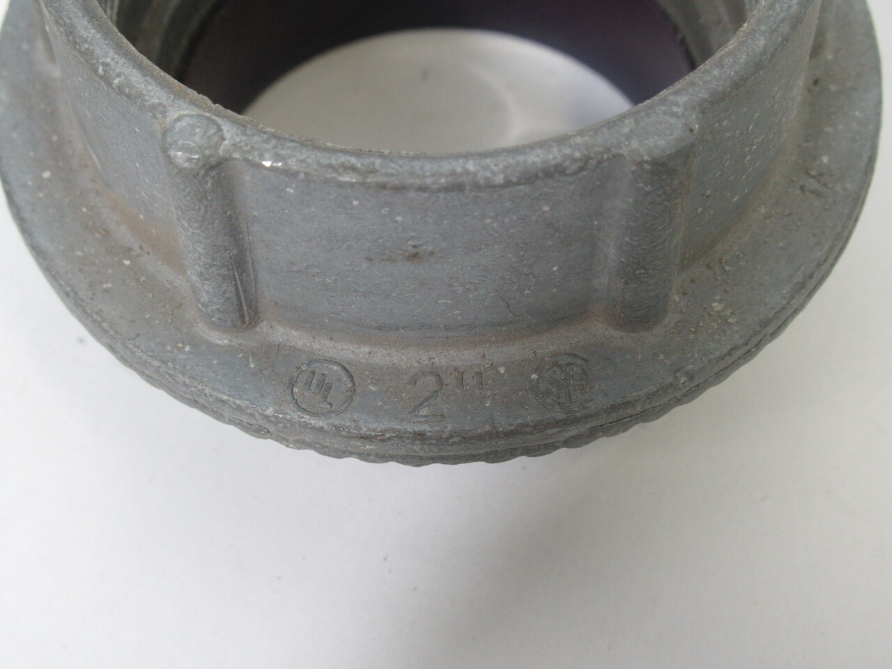 Emerson HUB200DN 2" Zinc Watertight Hub USED