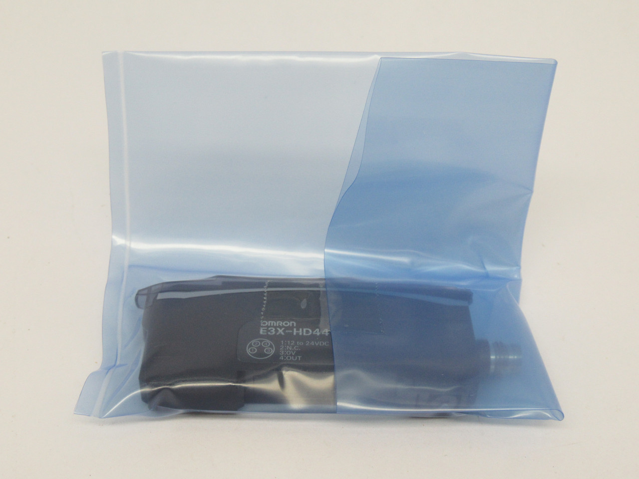 Omron E3X-HD44 Smart Fiber Amplifier PNP 12-24VDC Red LED NEW