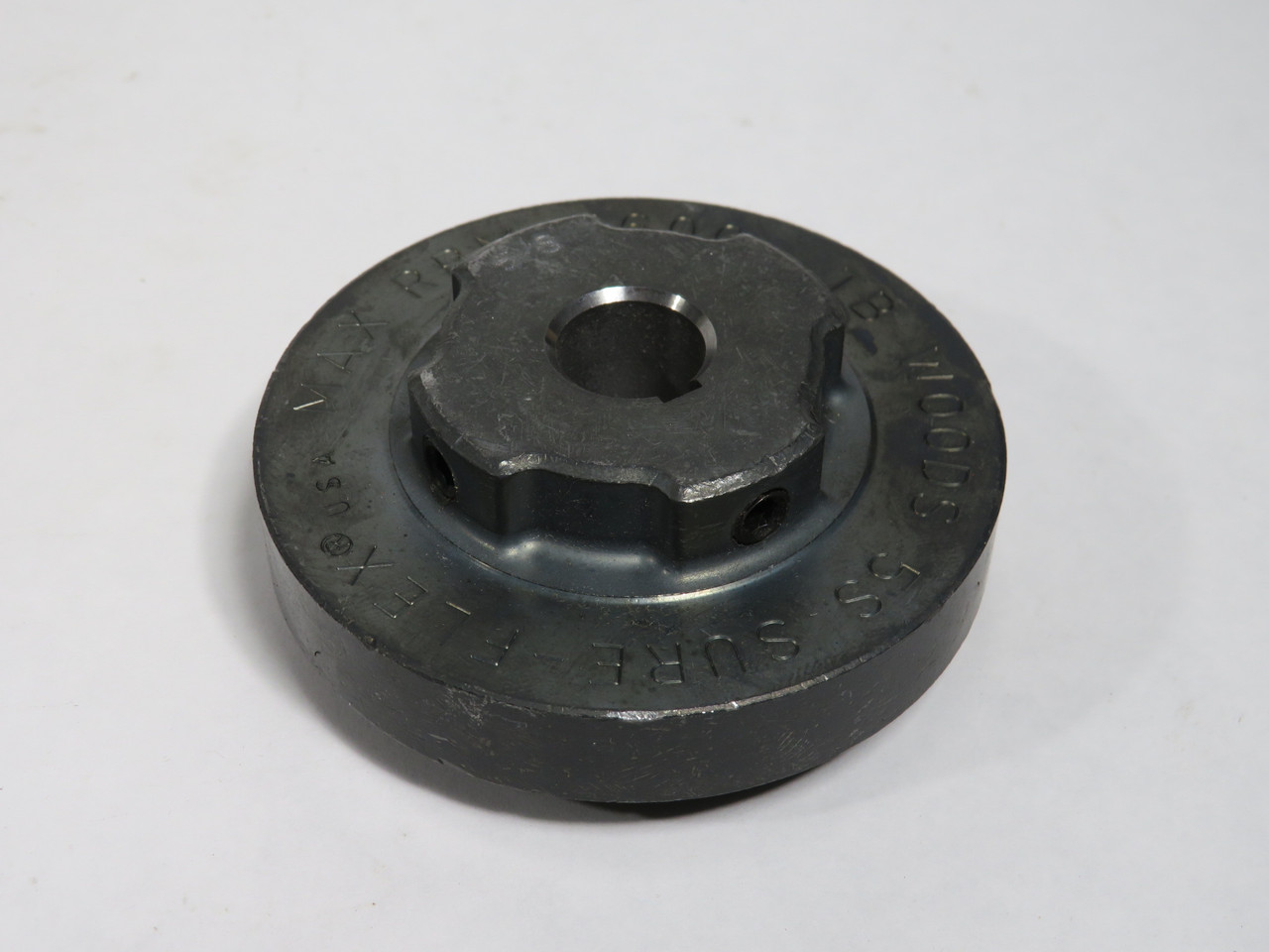 TB Wood's 5S58 Sleeve Coupling Flange 5/8" Bore 3.250"OD 1-11/32" LTB USED