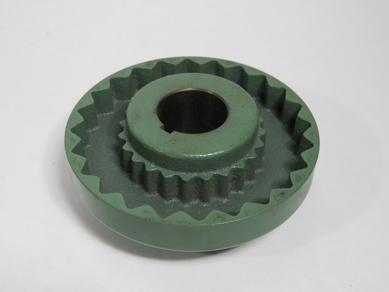 TB Wood's 7S114 Sleeve Coupling Flange 1-1/4" Bore 4.625" OD SHELF WEAR NEW