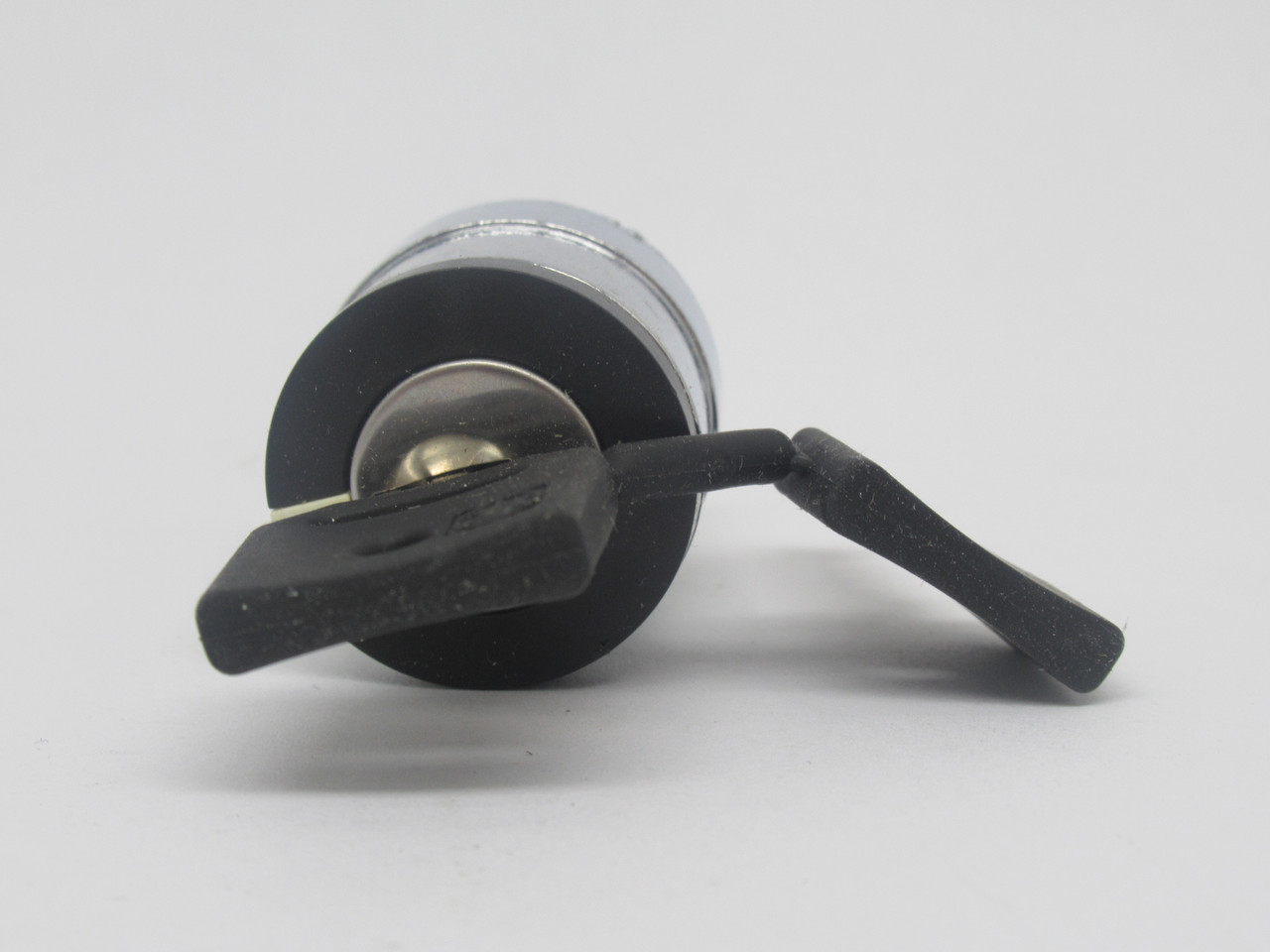 Schneider Electric ZB4BG2 Key Selector Switch Head 2-Pos. *DAMAGED BOX* NEW