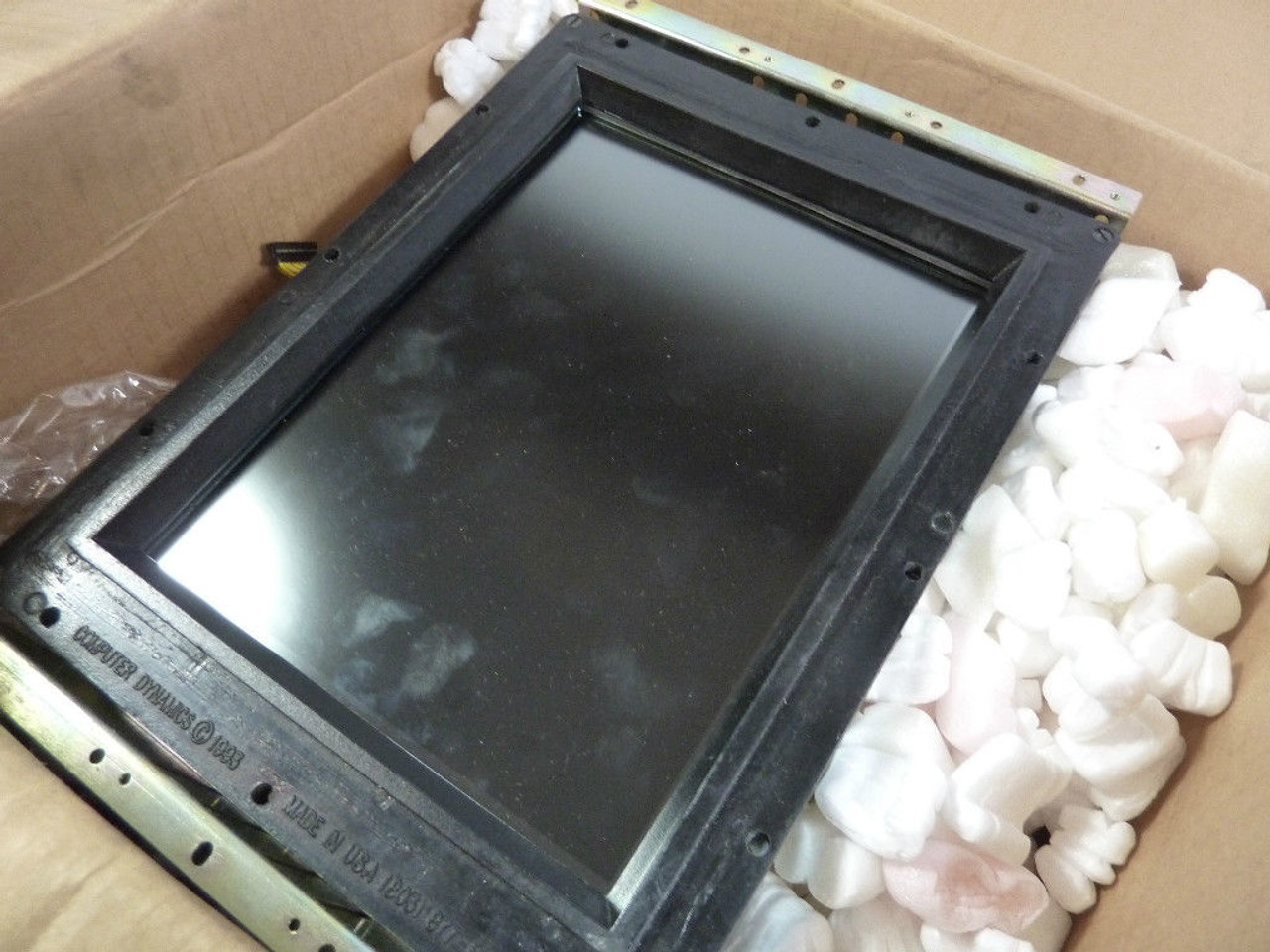 Computer Dynamics 877-8700 Operator Panel Monitor USED