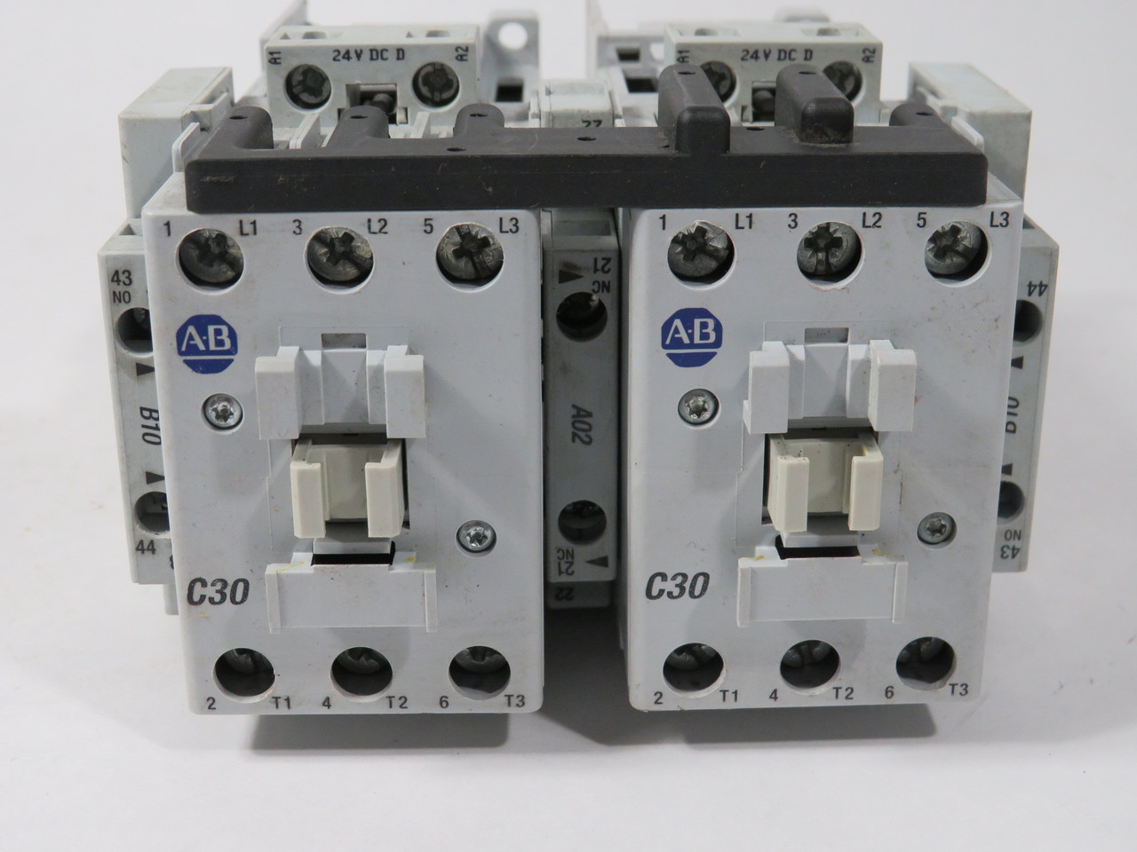 Allen-Bradley 104-C30DJ22 Ser. C Reversing Contactor 24VDC MISSING BUS BAR USED