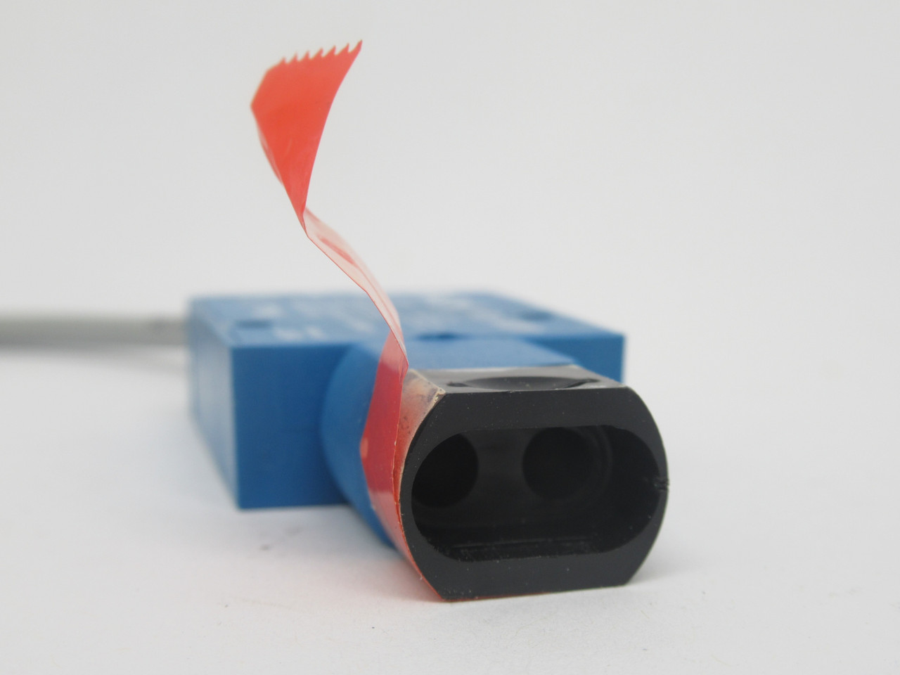 Sick WLL1000-P132 Fiber Optic Sensor 10-30VDC 100mA 2m Length NOP