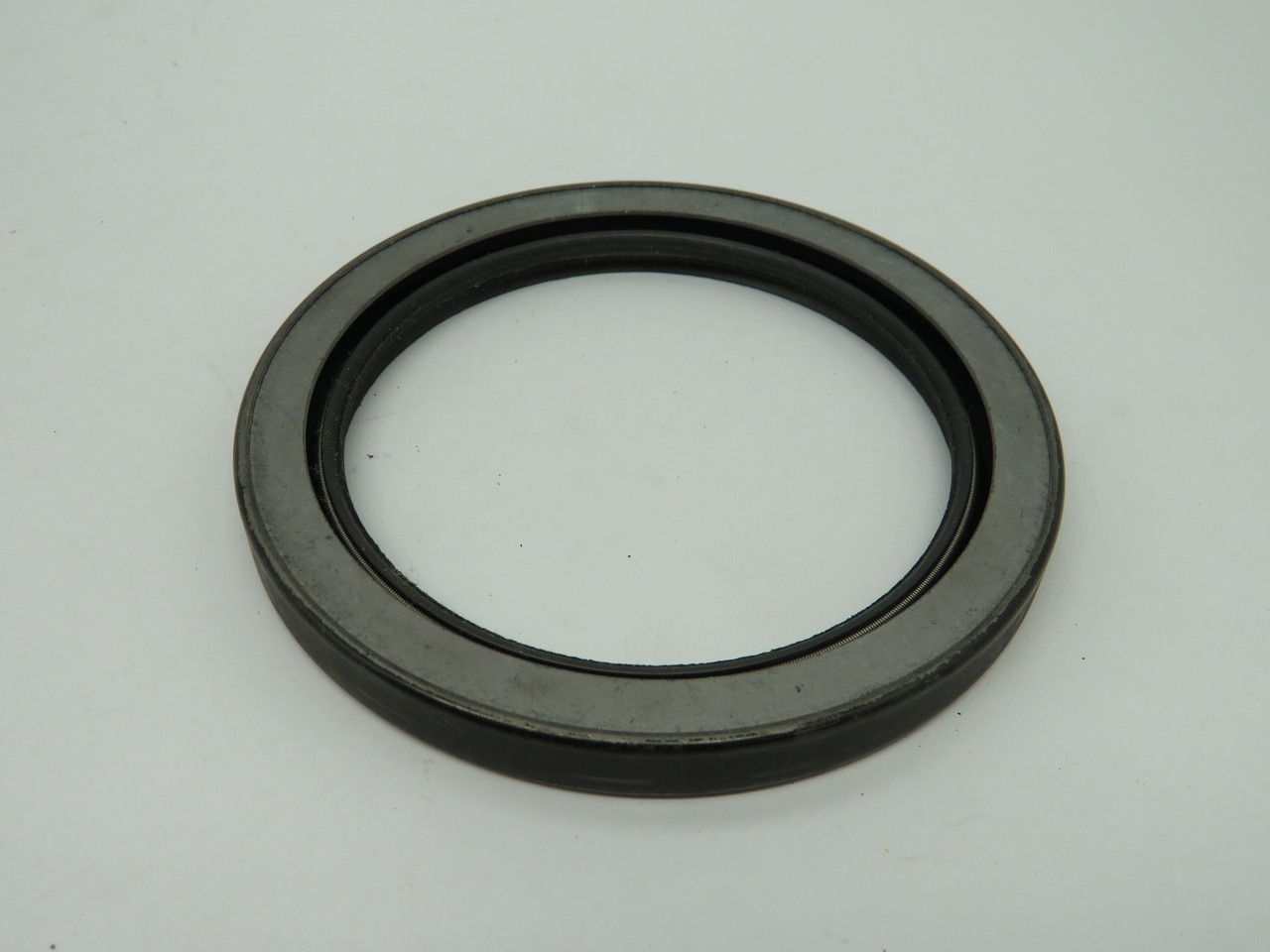 Chicago Rawhide 34891 Oil Seal 3.5" ID 4.501" OD 0.438" W SHELF WEAR NEW