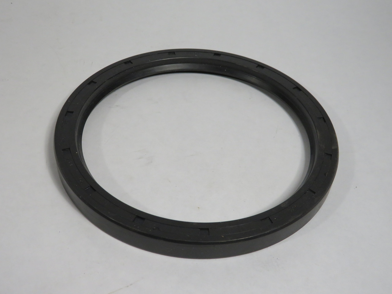 Chicago Rawhide 57118 Nitrile Oil Seal 145mm ID 175mm OD 15mm W KOK BOX DMG NEW