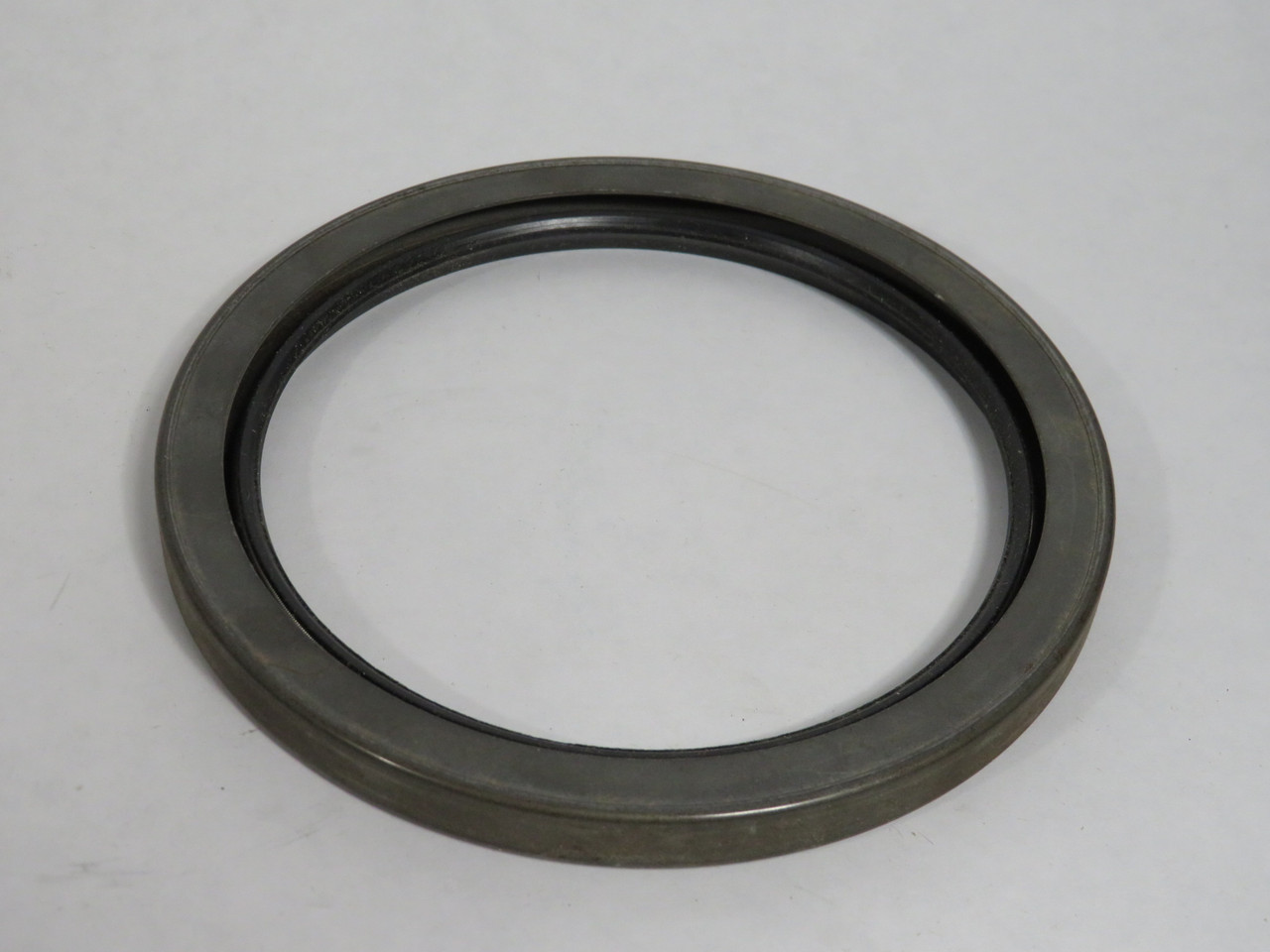 Chicago Rawhide 42426 Oil Seal 4.25" ID 5.251" OD 0.438" W SHELF WEAR NEW