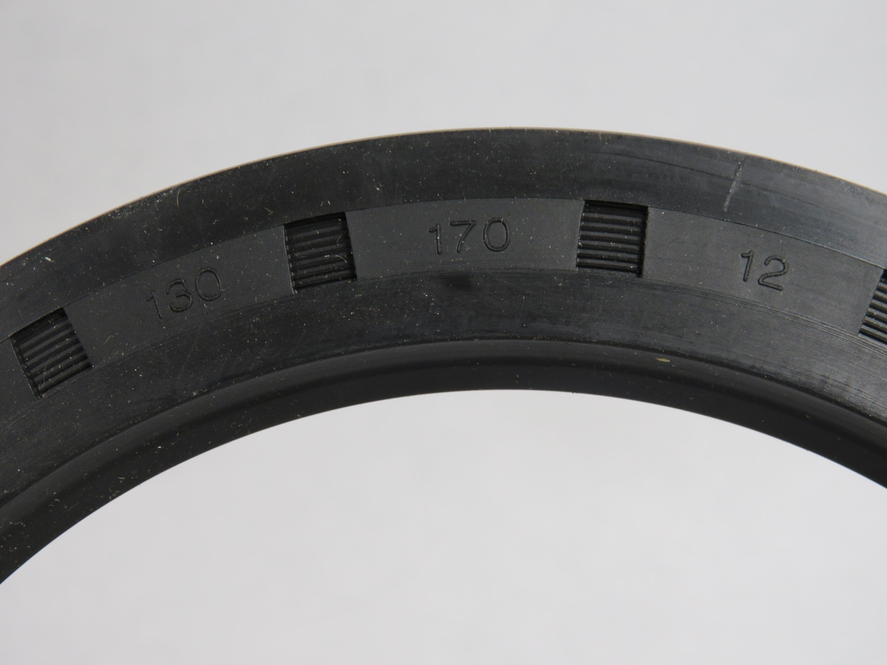 Chicago Rawhide 51140 Nitrile Oil Seal 130mm ID 170mm OD 12mm W KOK BOX DMG NEW