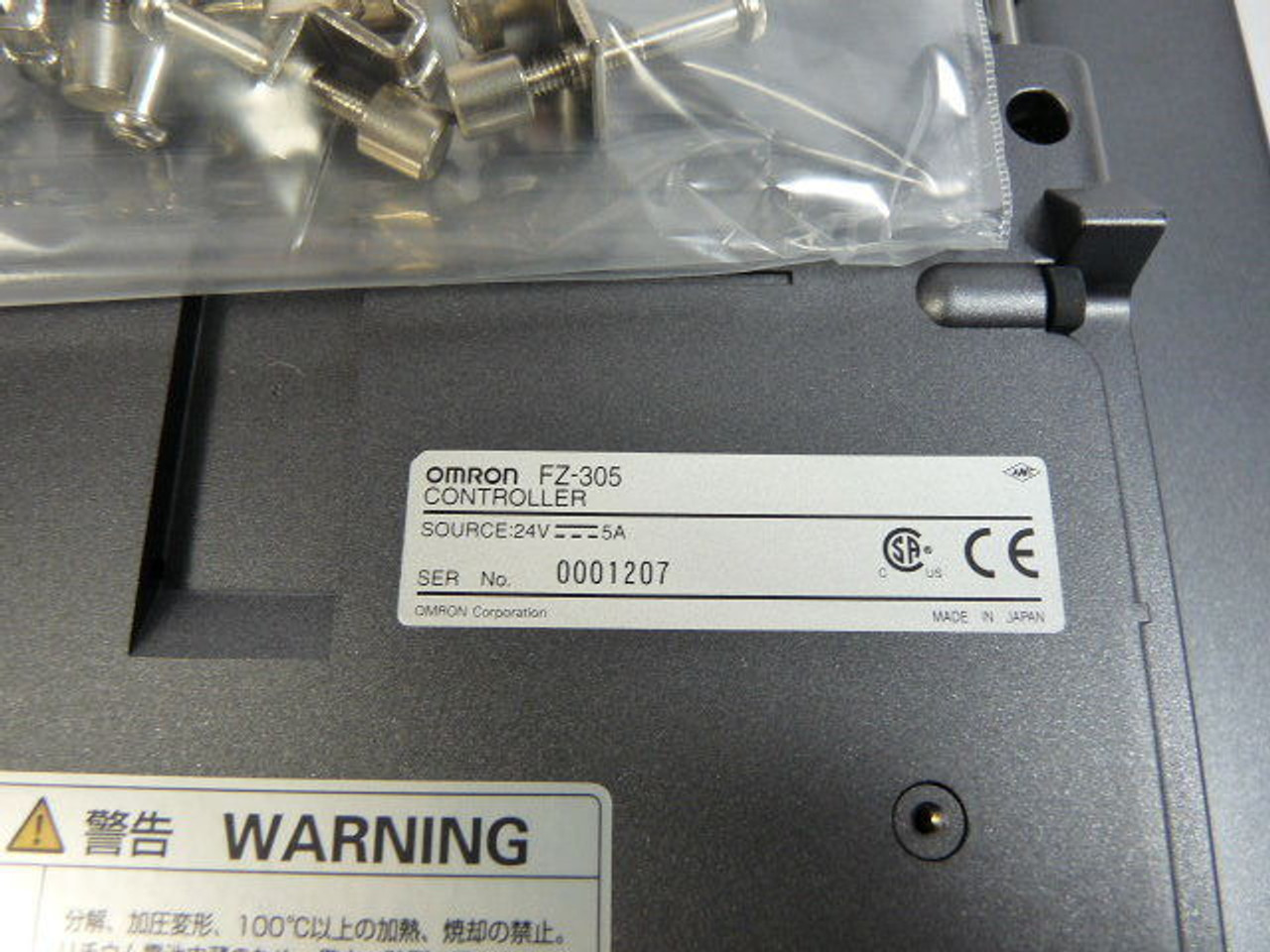Omron FZ-305 Operator Panel 2 CAM LCD-HMI USED