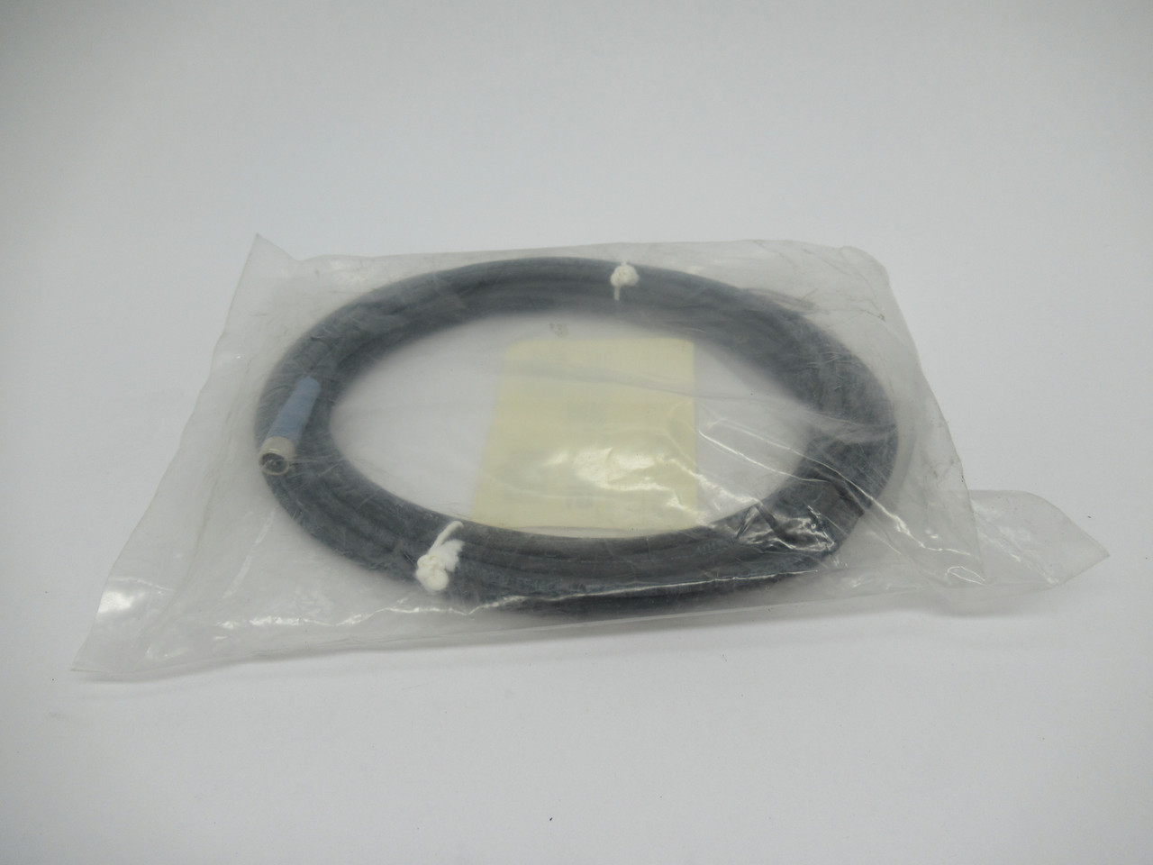 Sick 7022769 KD3-SUM85 Molded Cordset M8 3-Pin NWB