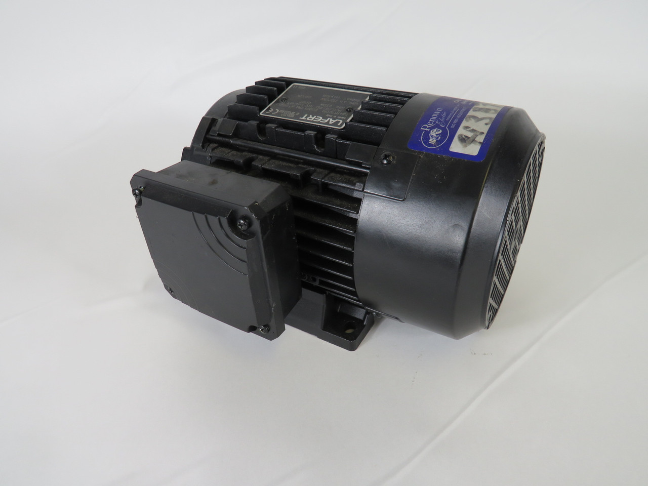 Lafert 0.55kW 0.75HP 1660RPM 333/575V TEFC 3Ph 2.0/1.2A 60Hz Shelf Wear USED