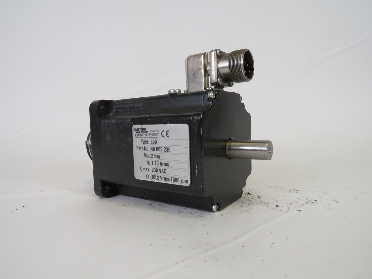 Curtiss-Wright 46-668-235 Servomotor 1000RPM 230VAC 1.75Arms 2Nm USED