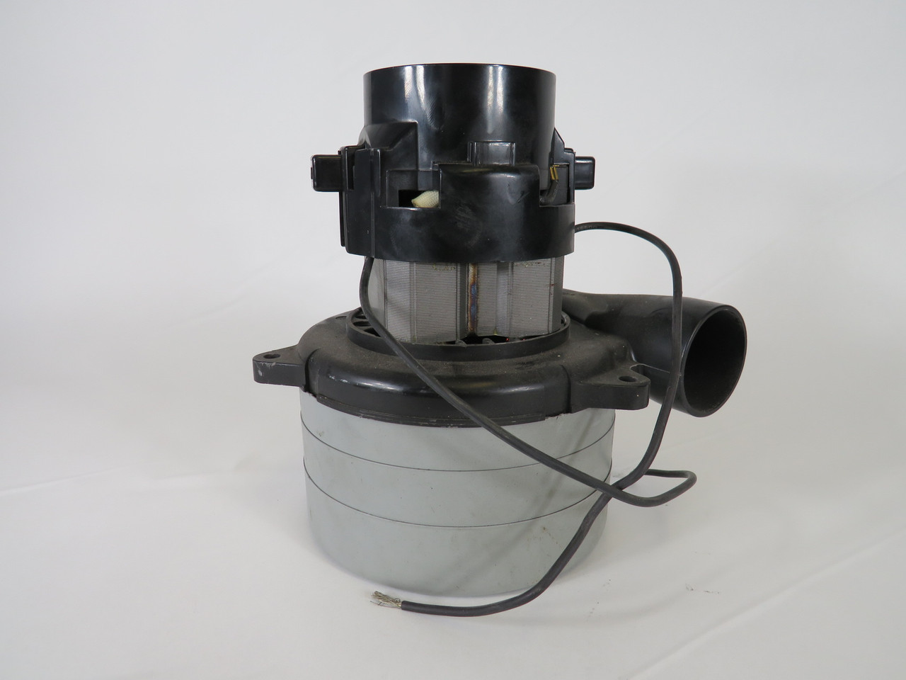 Lamb Electric 9004054 119432-13 36VDC Vacuum Motor Kit USED