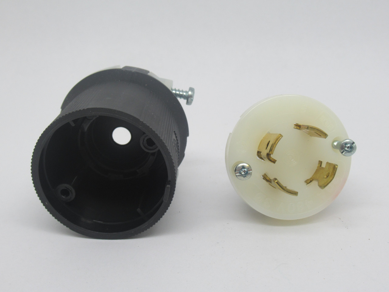 Hubbell HBL2731 Insulgrip Twistlock Plug 30A 3Ph 480VAC 3P 4W NEW