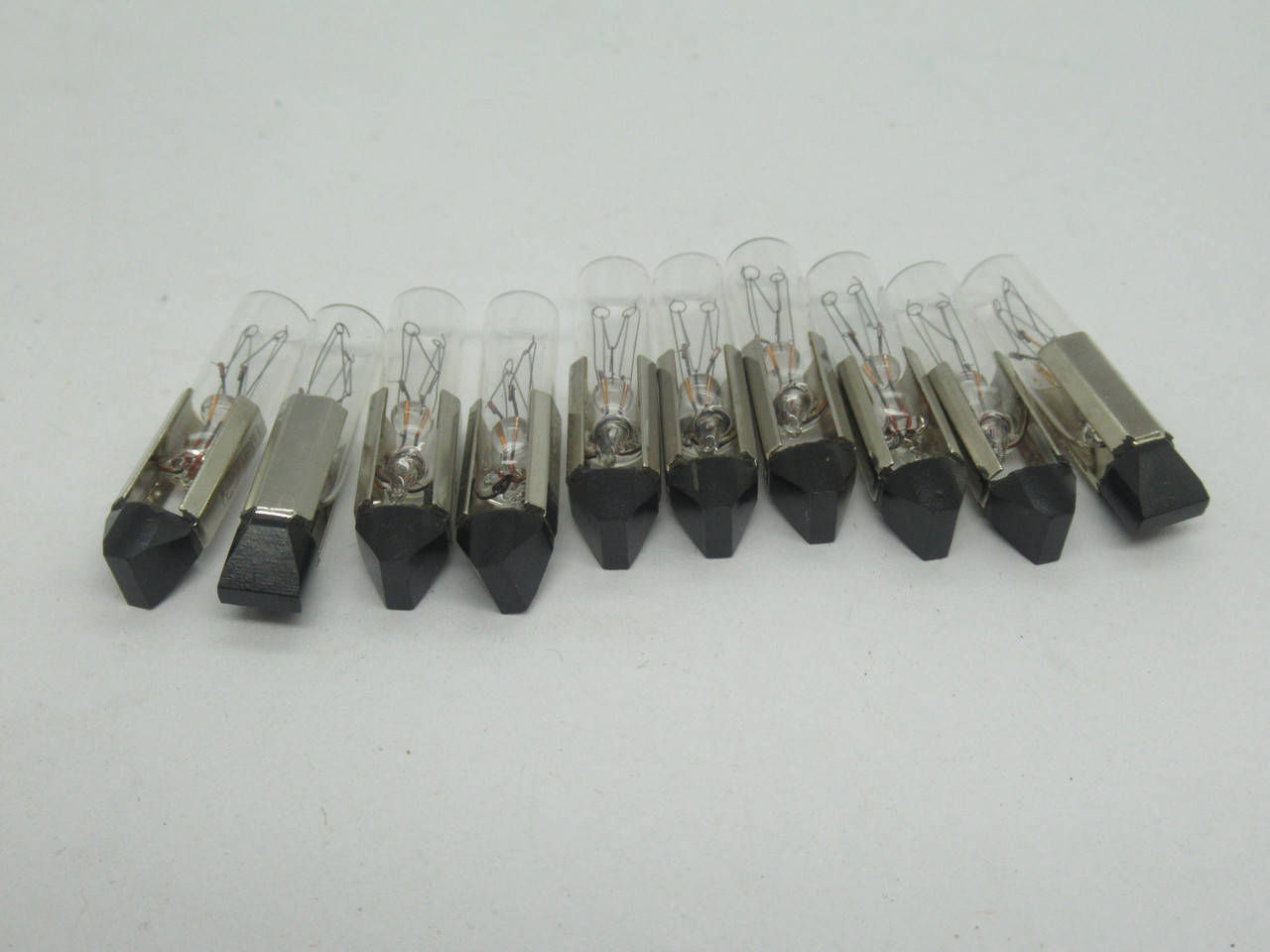 Haskellite 120PSB Miniature Lamp 120V 10-Pk BOX DAMAGE NEW