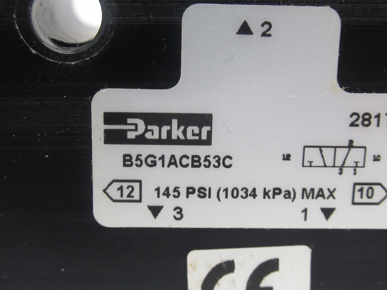 Parker B5G1ACB53C 2-Pos Solenoid Valve 1/4" 120V@50/60Hz 145psi 5.3W USED