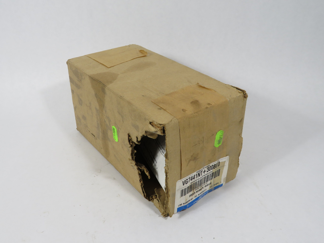 Johnson Controls VG7441NT+3008E0 Globe Valve 1"NPT 11.6CV 25psig DMG'D BOX NEW