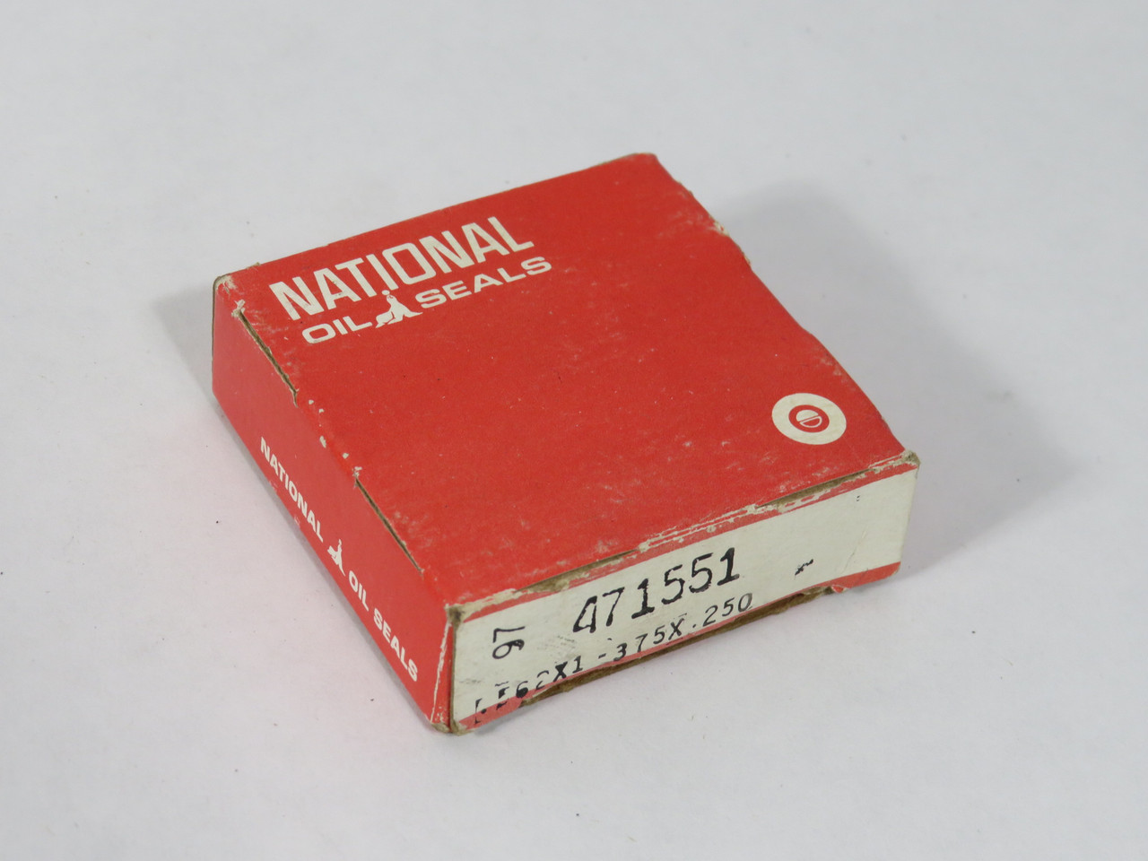 National Federal Mogul 471551 Oil Seal 0.562" ID 1.375" OD 0.250" W NEW