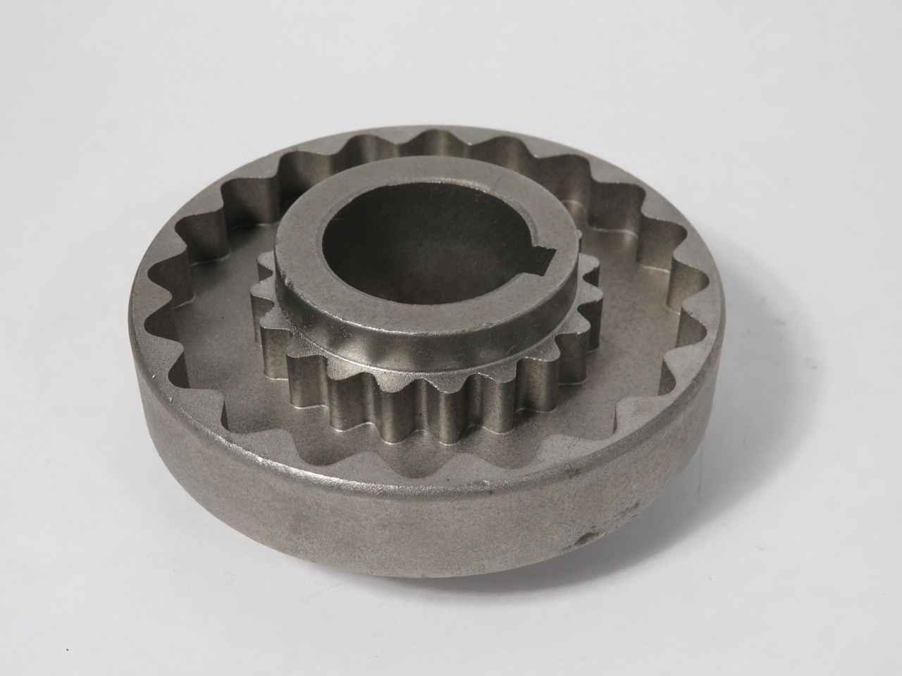 Martin 6S 1 3/8 Sleeve Coupling Flange 1-3/8" ID 4" OD 2-1/2" Hub SHELF WEAR NEW