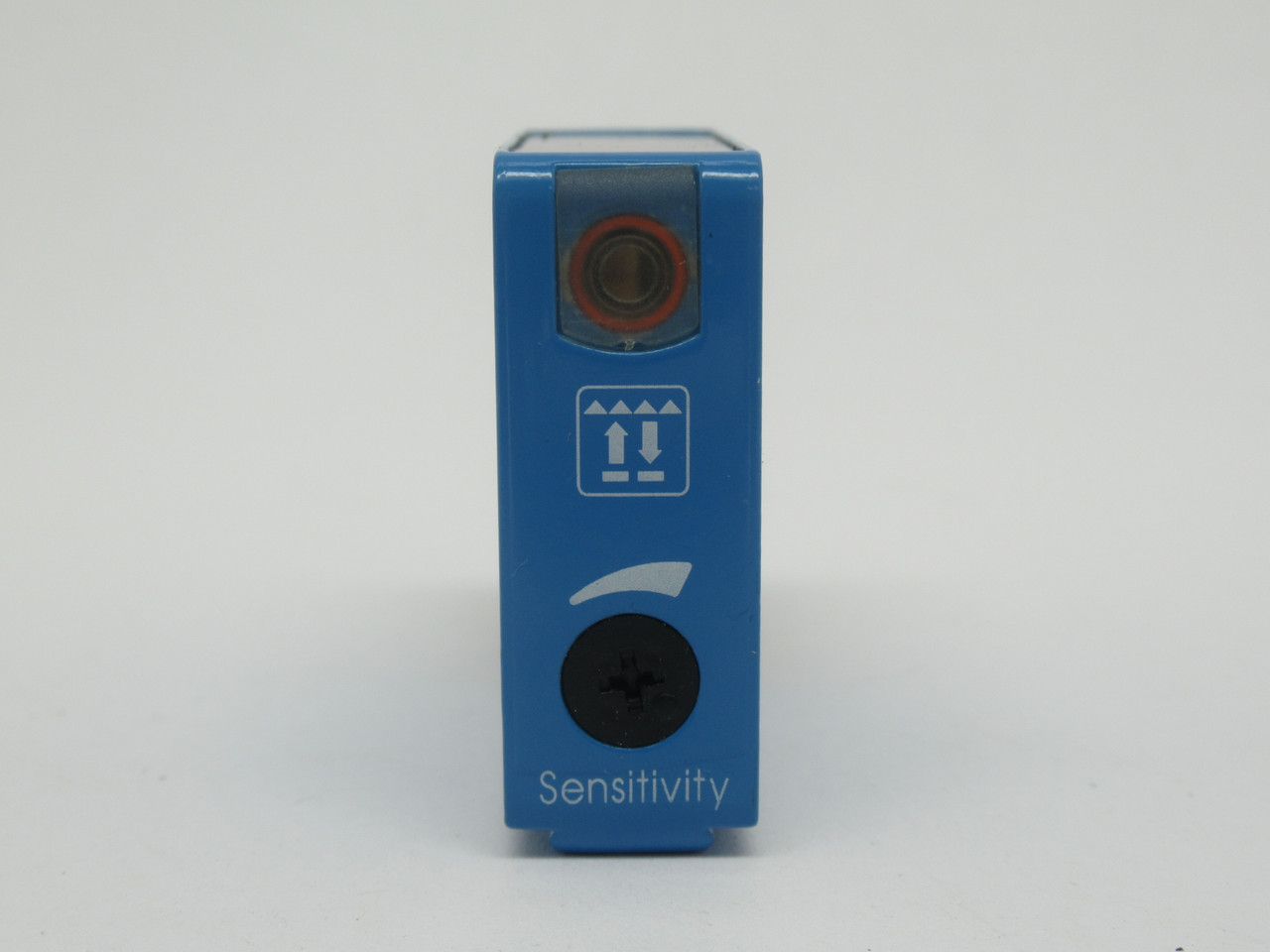 Sick WL12-2P460 1016105 Retro-Reflective Sensor 10-30VDC 100mA 4m Range USED