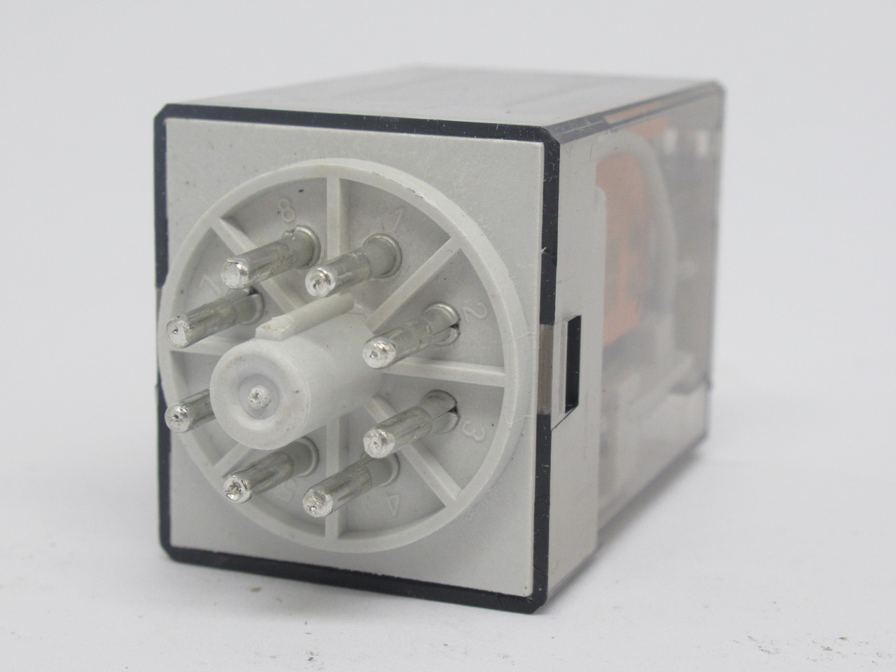 Allen-Bradley 700-HA32A1 Ser. D Plug In Relay 120VAC 50/60Hz 10A 8-Pin NEW