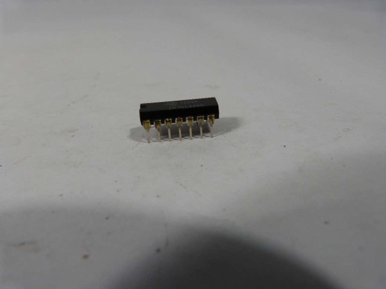 Texas Instruments SN74L164N Plastic Dipped 14 Pin Integrated Circuit USED