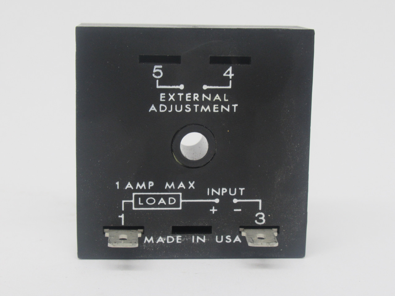 ABB TSD7614M Solid State Timer Relay 4min Delay 230VAC 1A USED