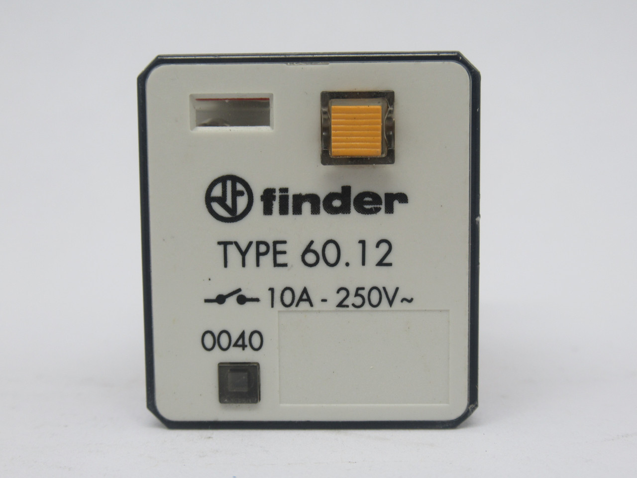 Finder 60.12.8.230.0040 Plug In Relay 230V 10A 8-Pin USED