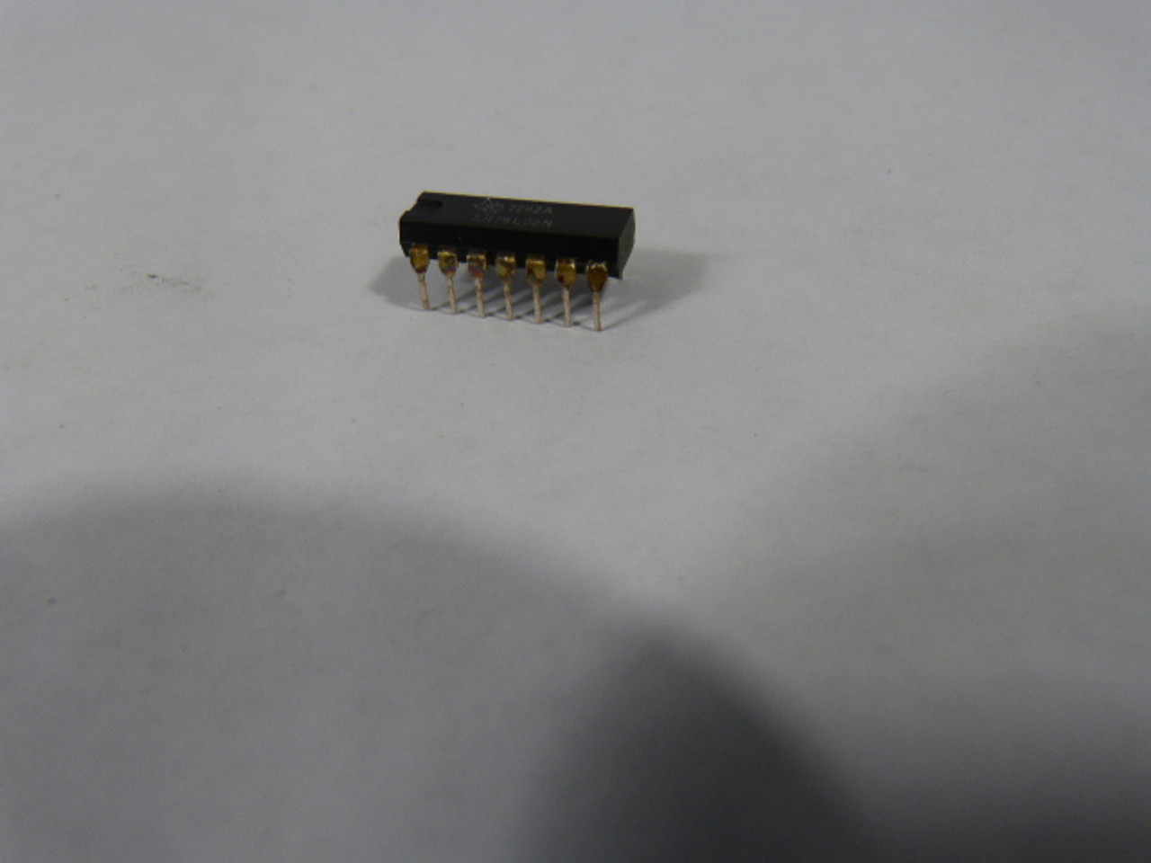 Texas Instruments SN74L02N Plastic Dipped 14 Pin Integrated Circuit USED