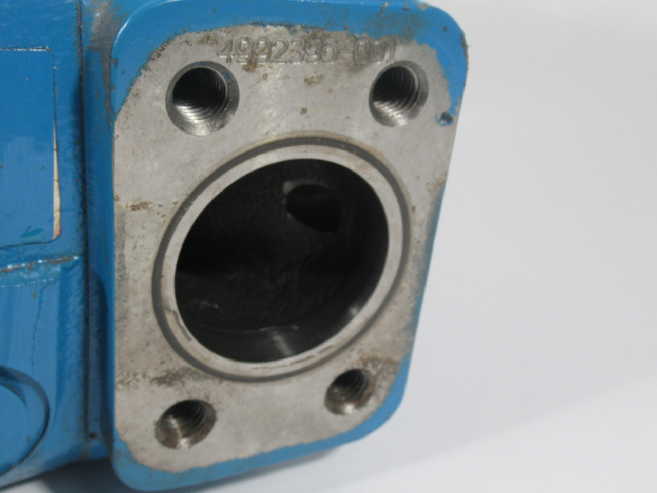 Sentinel PVM081ER09ES02AAB28240000A0A Open Circuit Axial Piston Pump USED